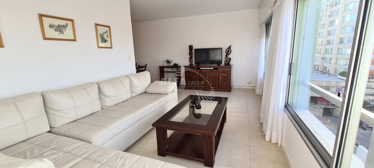 Apartamento en alquiler y venta en Punta del Este