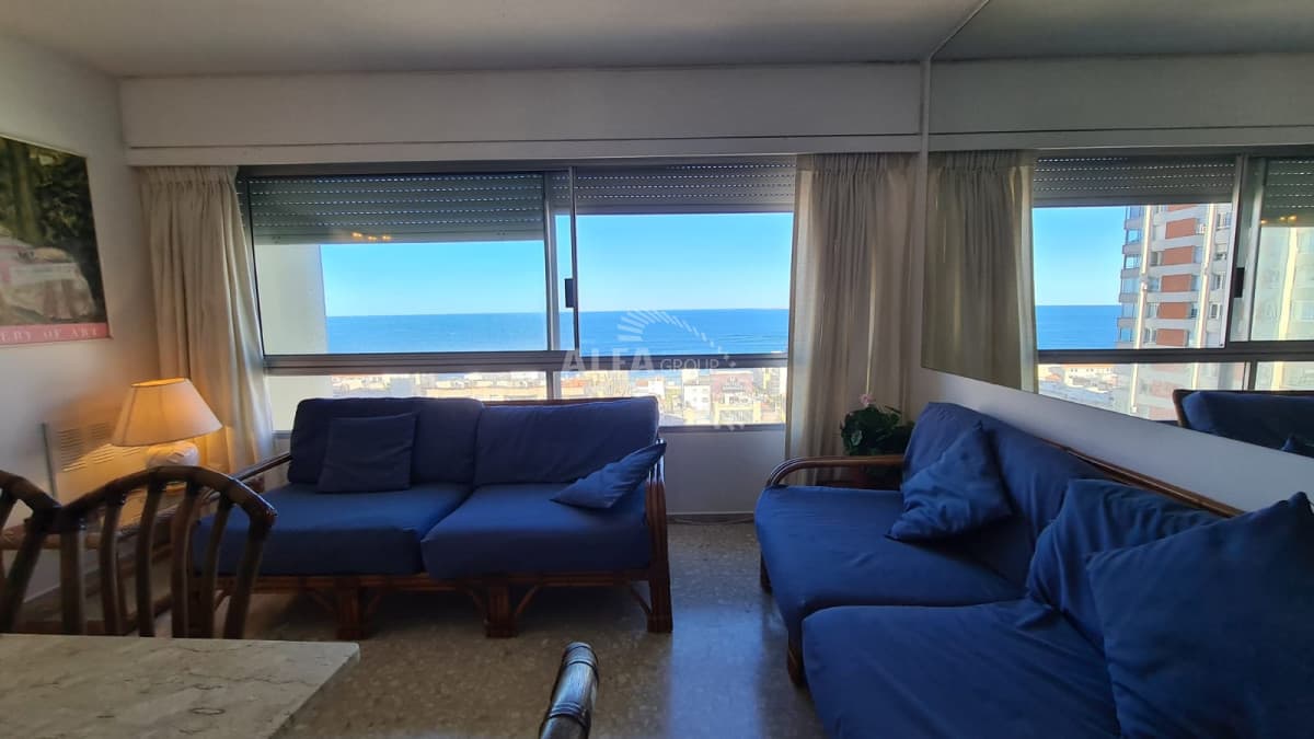 Apartamento en alquiler anual en Península
