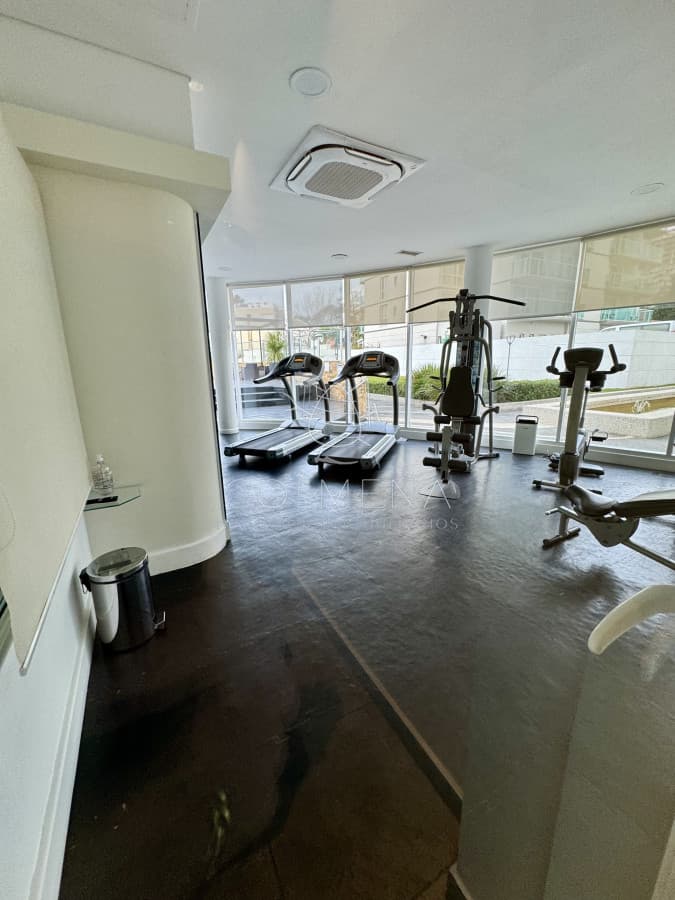 Apartamento en venta con vista al mar y buena entrada de sol