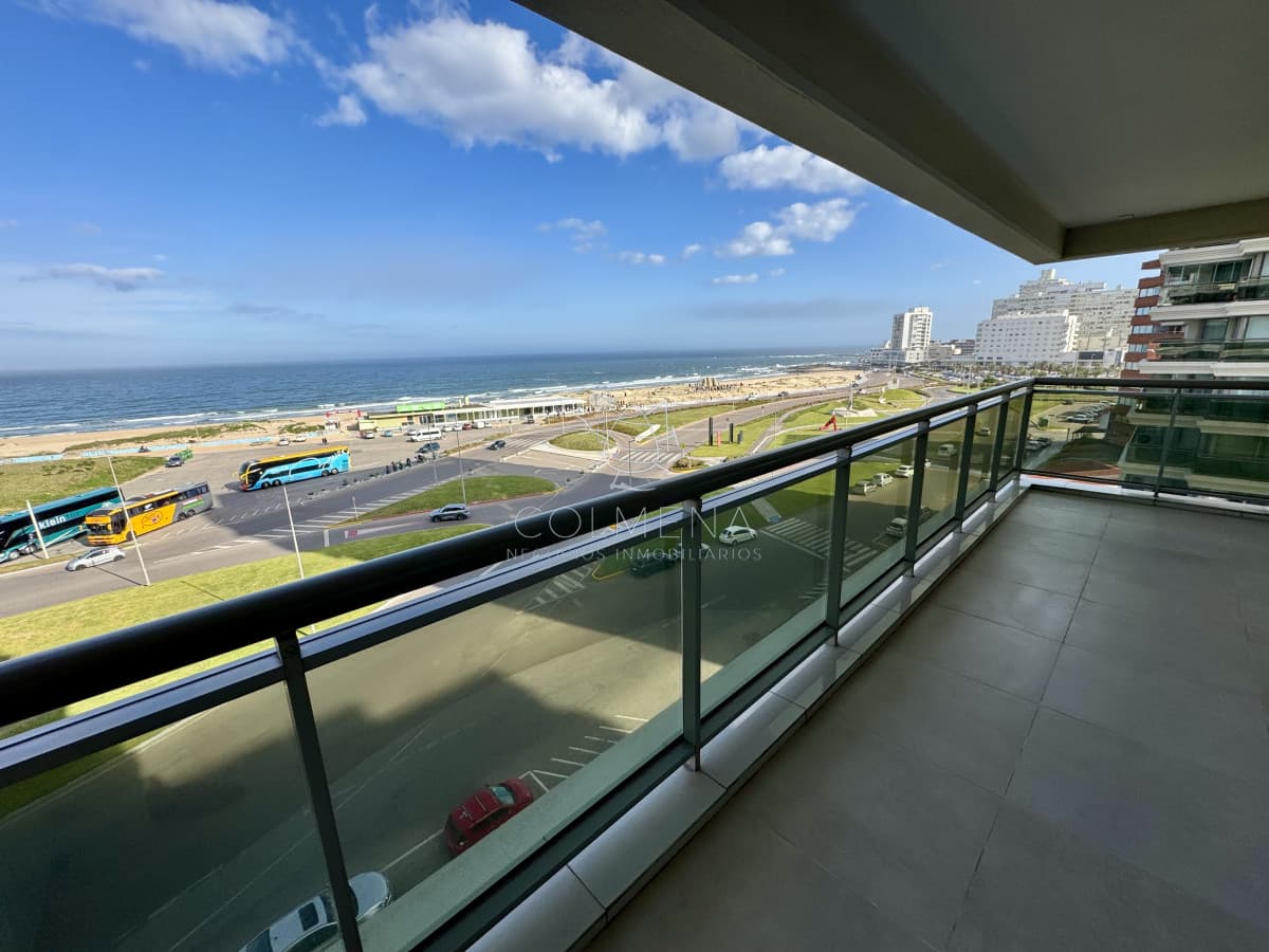 Apartamento en Alquiler frente al mar full amenities