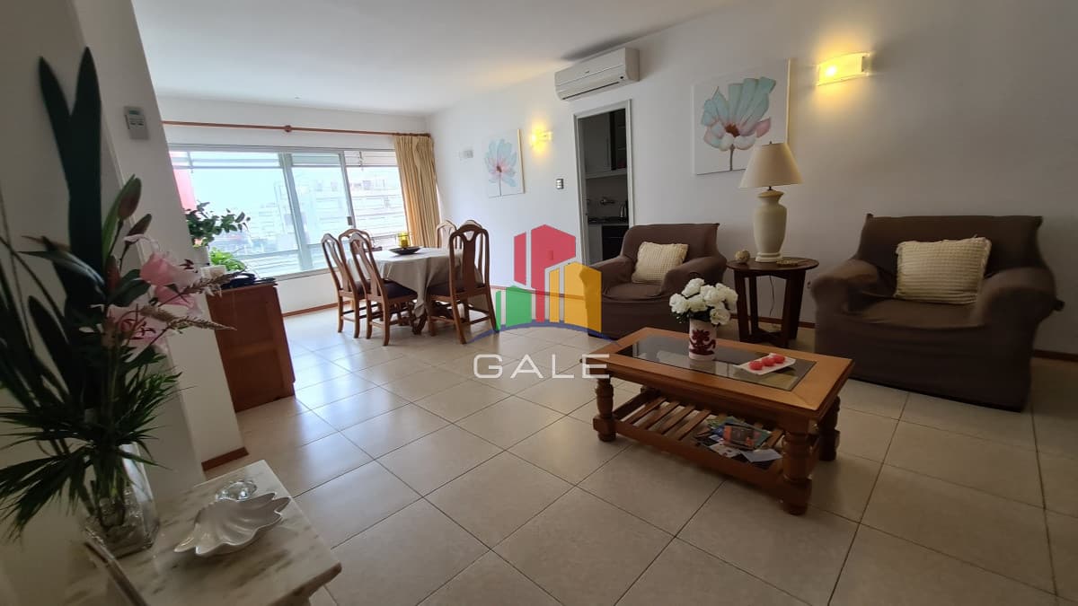 Gale Propiedades & Escribanía Apartamento ID.4976 - Apartamento en península en venta