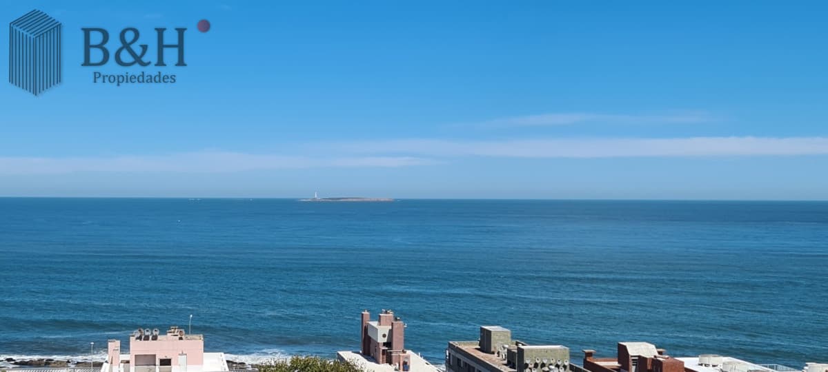 Apartamento en venta a metros del puerto