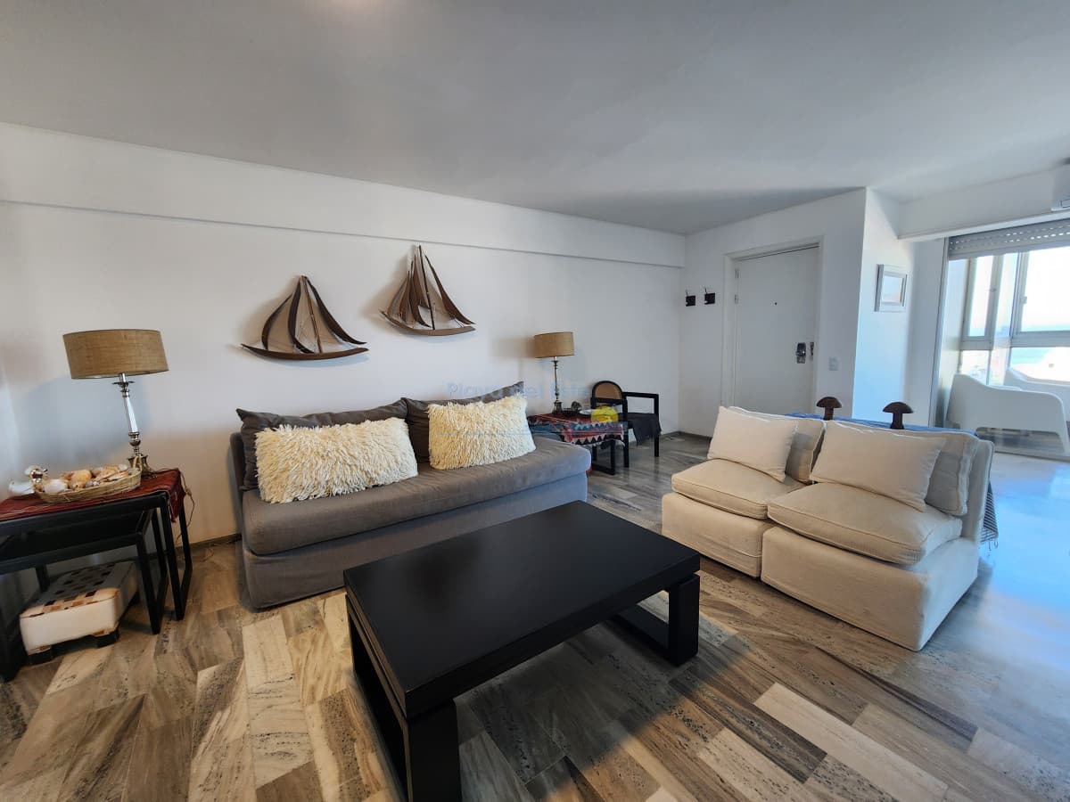 Apartamento en Peninsula, 3 dormitorios * - Inmobiliaria Playa del Este