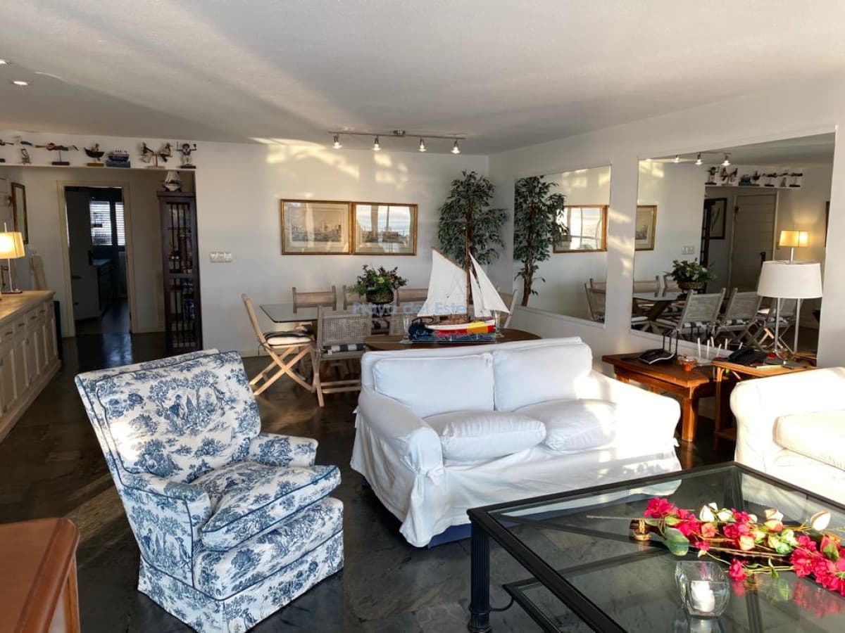 Apartamento en Peninsula, 3 dormitorios * - Inmobiliaria Playa del Este