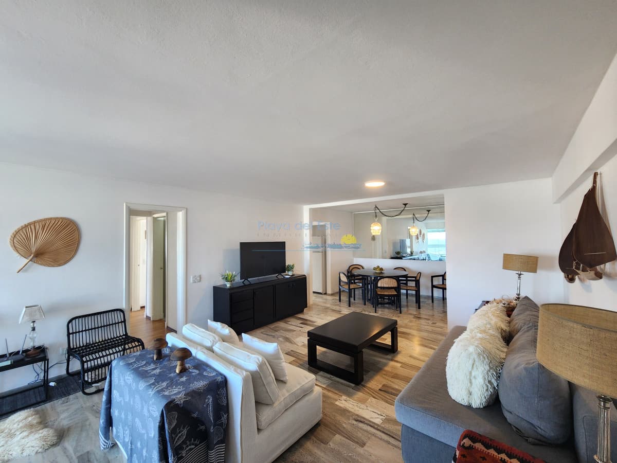 Apartamento en Peninsula, 3 dormitorios * - Inmobiliaria Playa del Este
