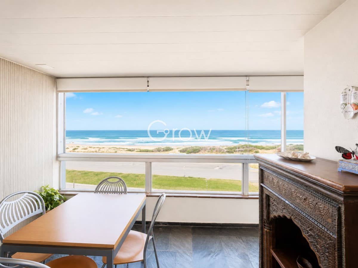 Torre del plata, 2 dormitorios en venta!