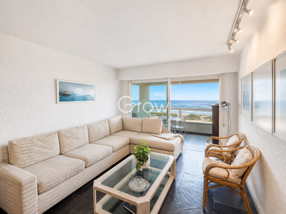 Torre del plata, 2 dormitorios en venta!