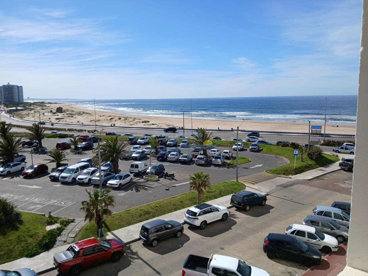 Apartamento de 1 dormitorio en alquiler temporal en Punta del este  - Inmobiliaria Playa del Este