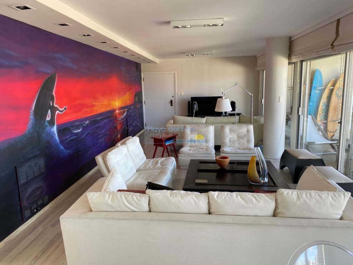 Apartamento en alquiler temporal de 3 dormitorios en Punta del este , Playa brava  - Inmobiliaria Playa del Este