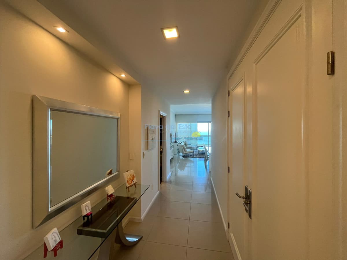 Penthhouse en Torre Imperiale de 3 Dormitorios , Puna del este   - Inmobiliaria Playa del Este