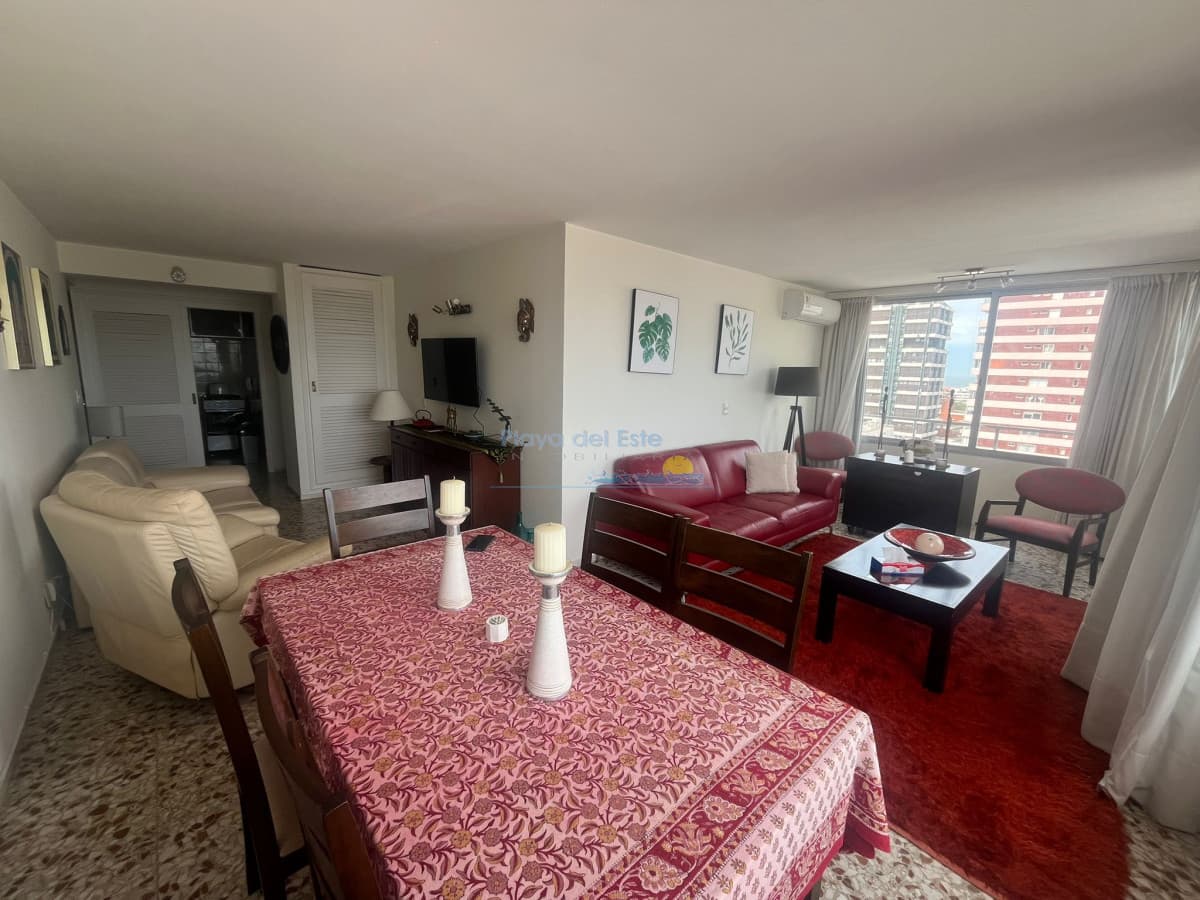 Apartamento en Alquiler de 2 dormitorios en Península , Punta del este , Gorlero  - Inmobiliaria Playa del Este