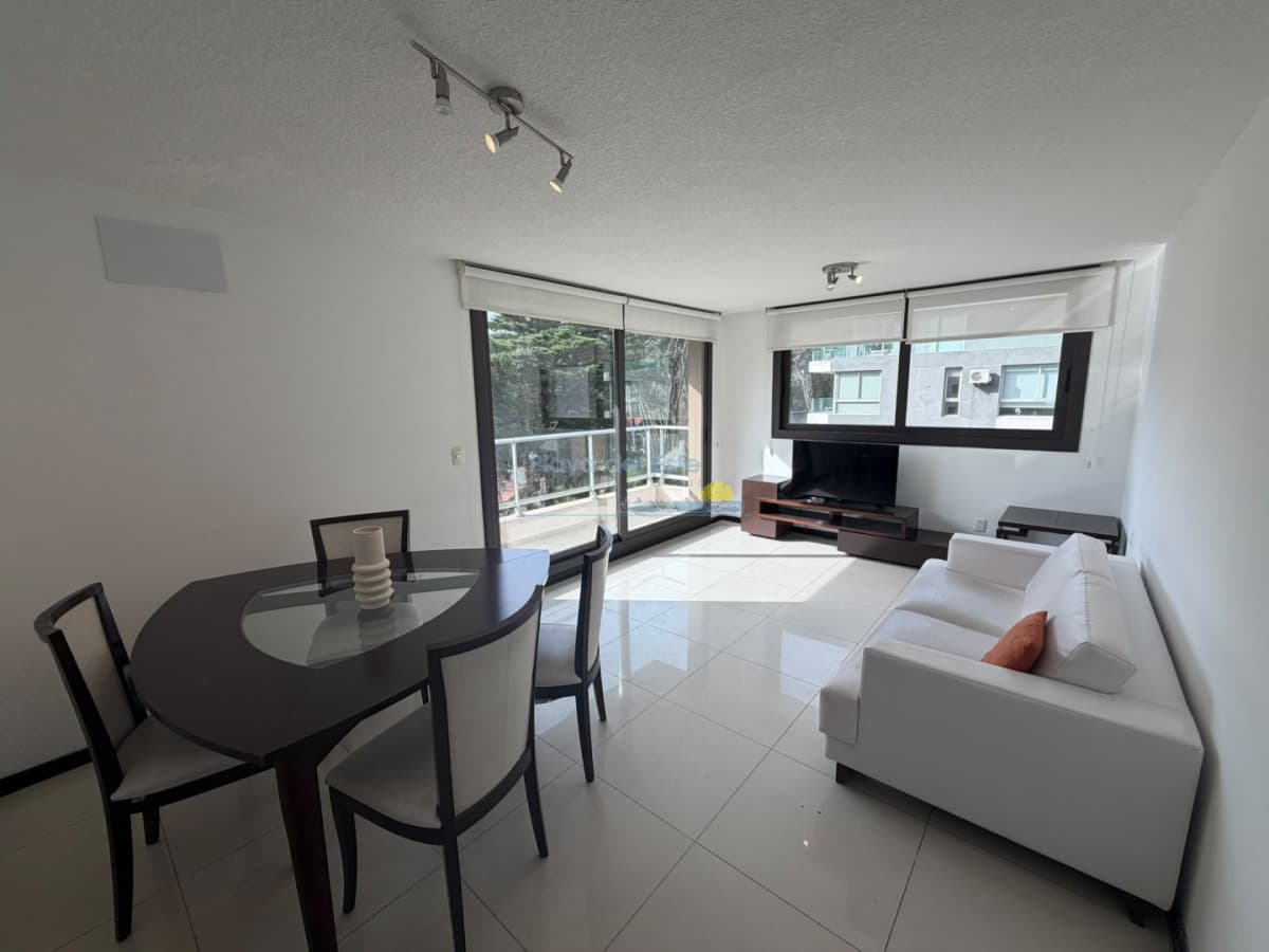 Apartamento en venta de 2 dormitorios en Punta del este , Roosevelt , Edificio Stradivarius  - Inmobiliaria Playa del Este