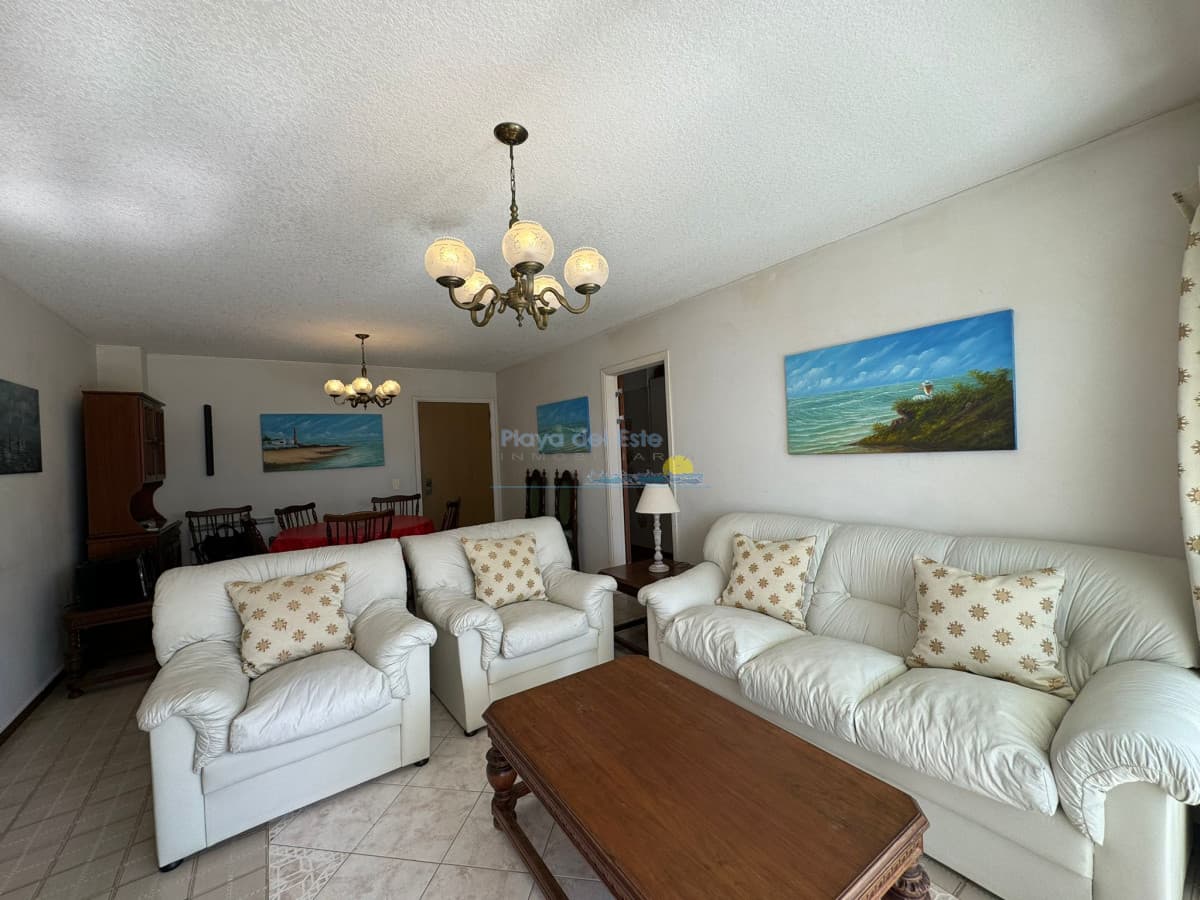Apartamento en alquiler de 2 dormitorios en Punta del este , Playa Brava , Estrella de mar  - Inmobiliaria Playa del Este