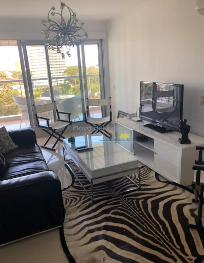 Apartamento en alquiler temporal de 2 dormitorios en Punta del este , Miami Boulevard , Playa Mansa  - Inmobiliaria Playa del Este