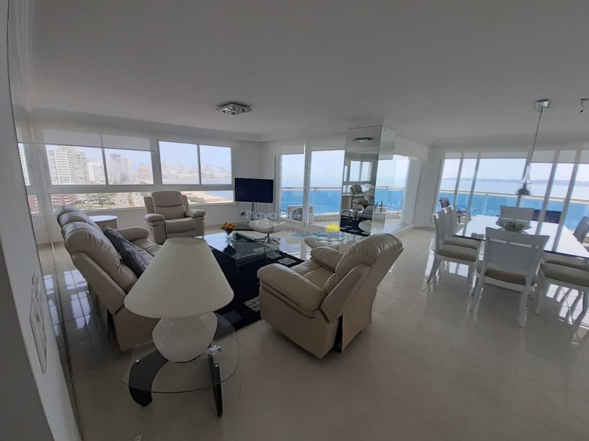 Apartamento en Venta de 3 Dormitorios en Punta del este , Playa Mansa , Torre Millenium , Vista al mar  - Inmobiliaria Playa del Este
