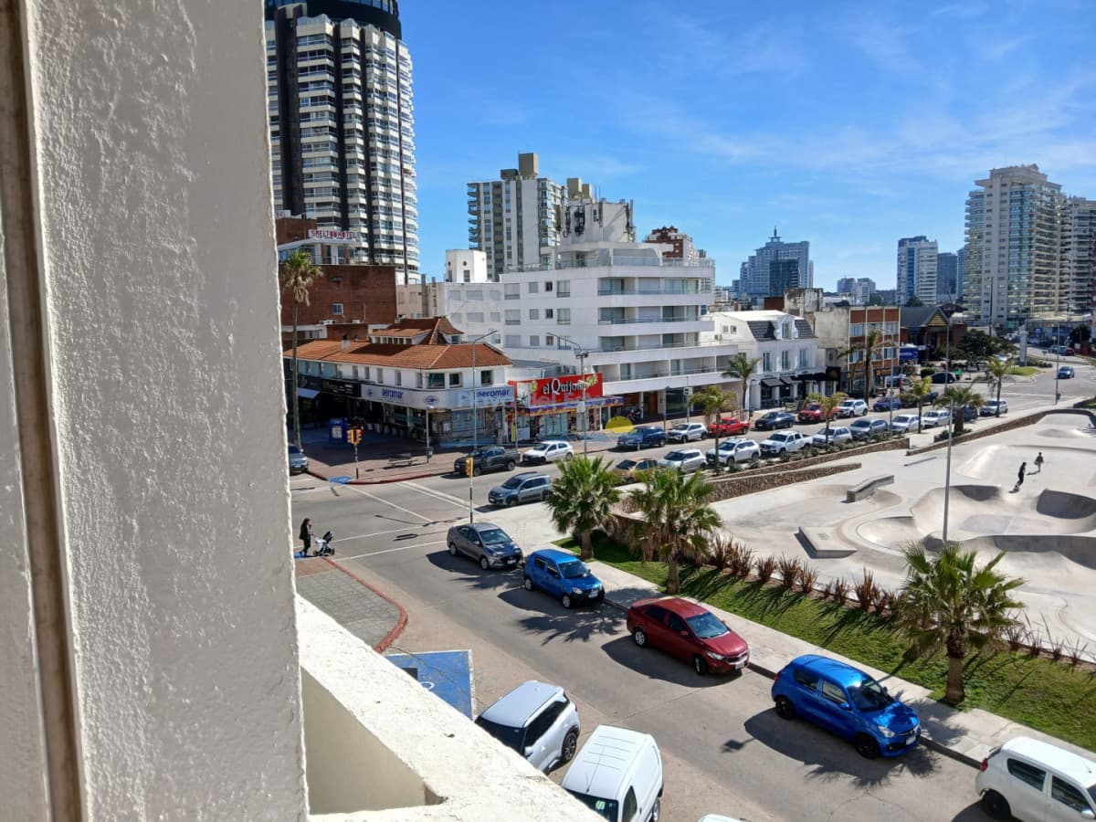 Apartamento de 1 dormitorio en alquiler temporal en Punta del este  - Inmobiliaria Playa del Este