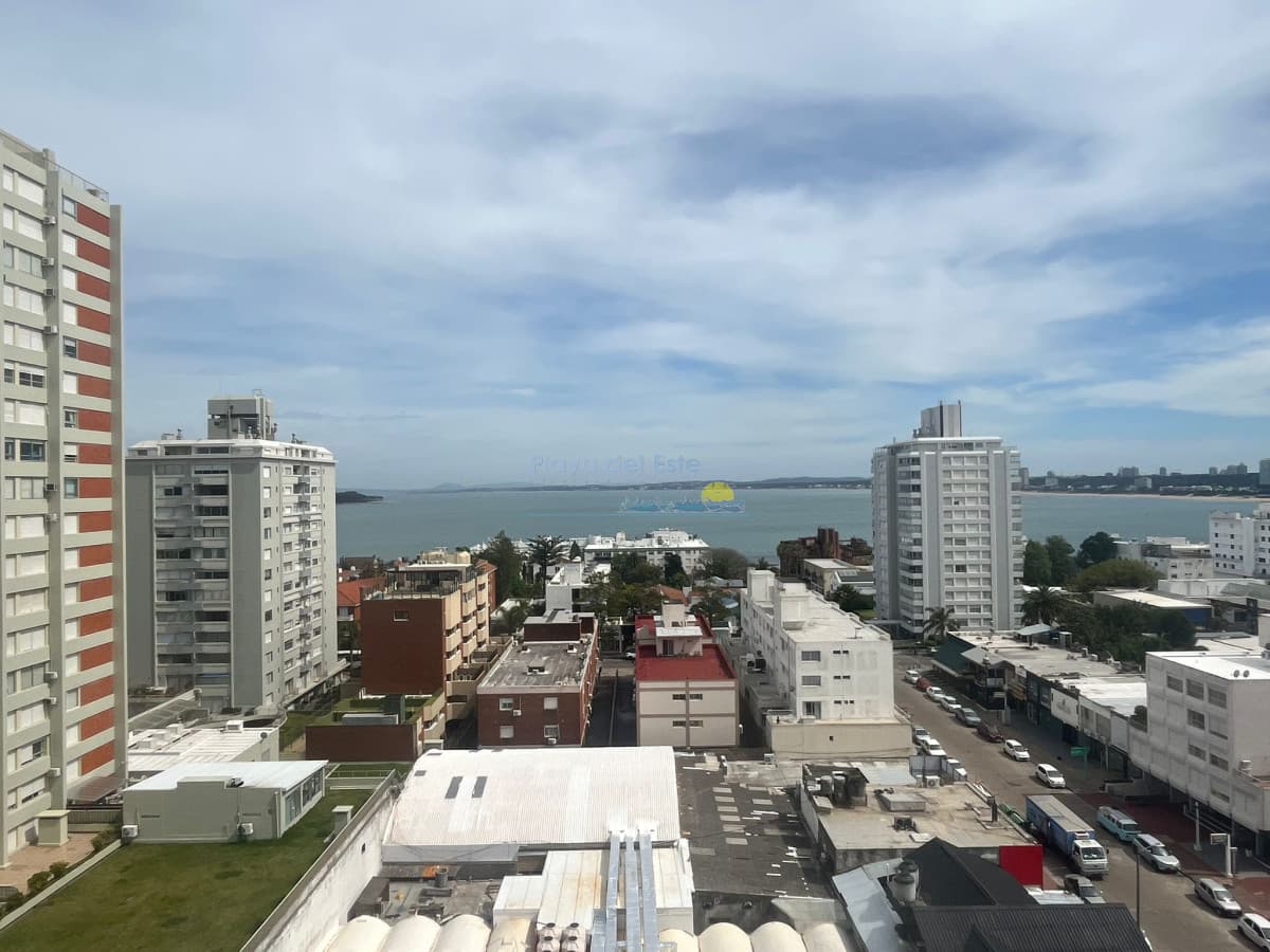 Apartamento en Alquiler de 2 dormitorios en Península , Punta del este , Gorlero  - Inmobiliaria Playa del Este