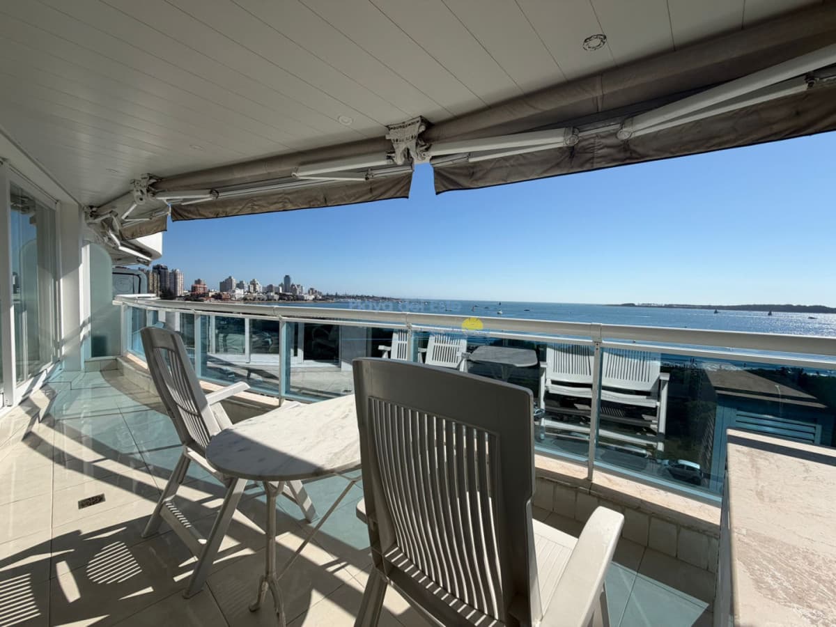 Apartamento en Venta 2 dormitorios , Punta del este , Torre Millenium , Playa Mansa - Inmobiliaria Playa del Este