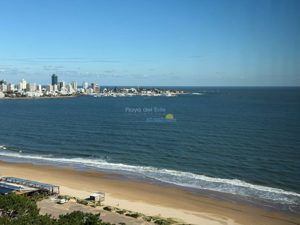 Apartamento en Venta de 3 dormitorios en Paramount , Punta del este  - Inmobiliaria Playa del Este
