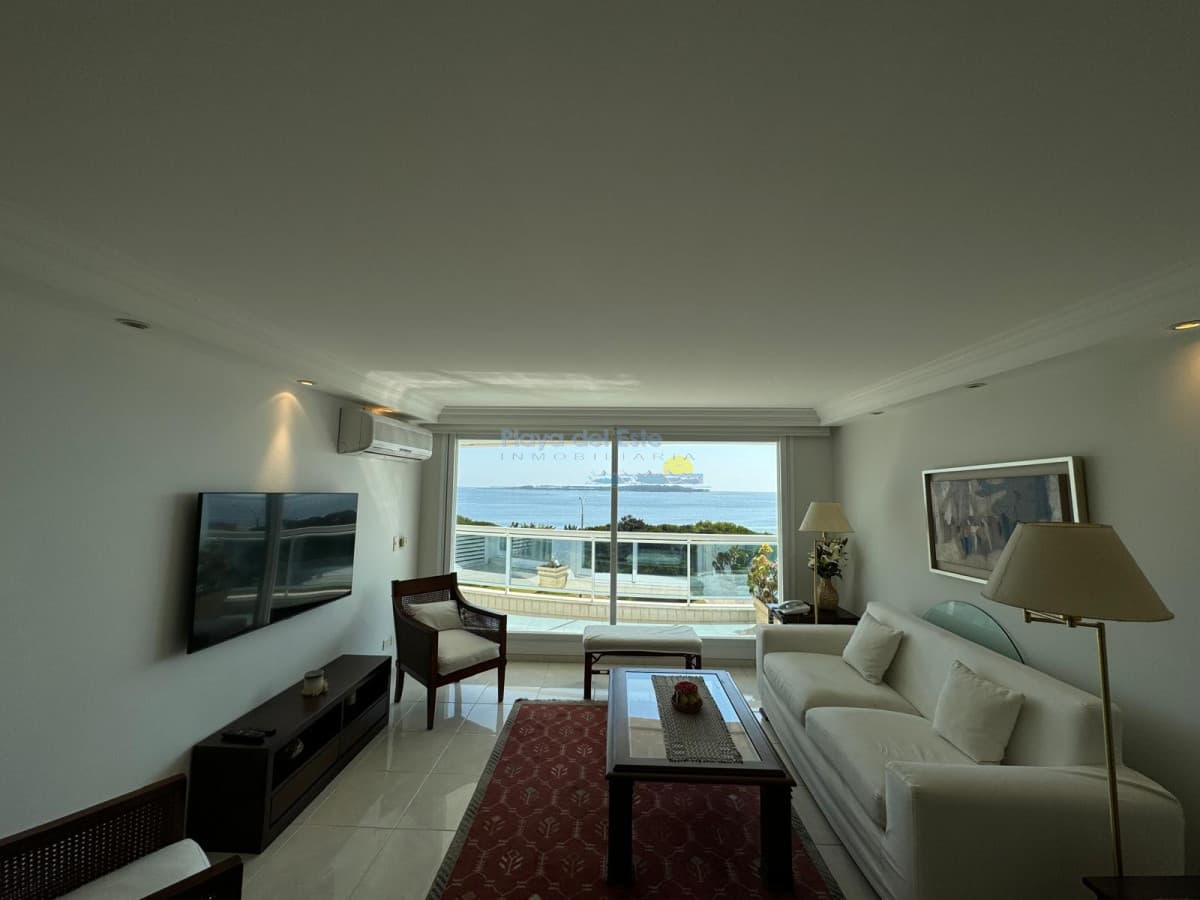 Apartamento en Mansa, 3 dormitorios * - Inmobiliaria Playa del Este