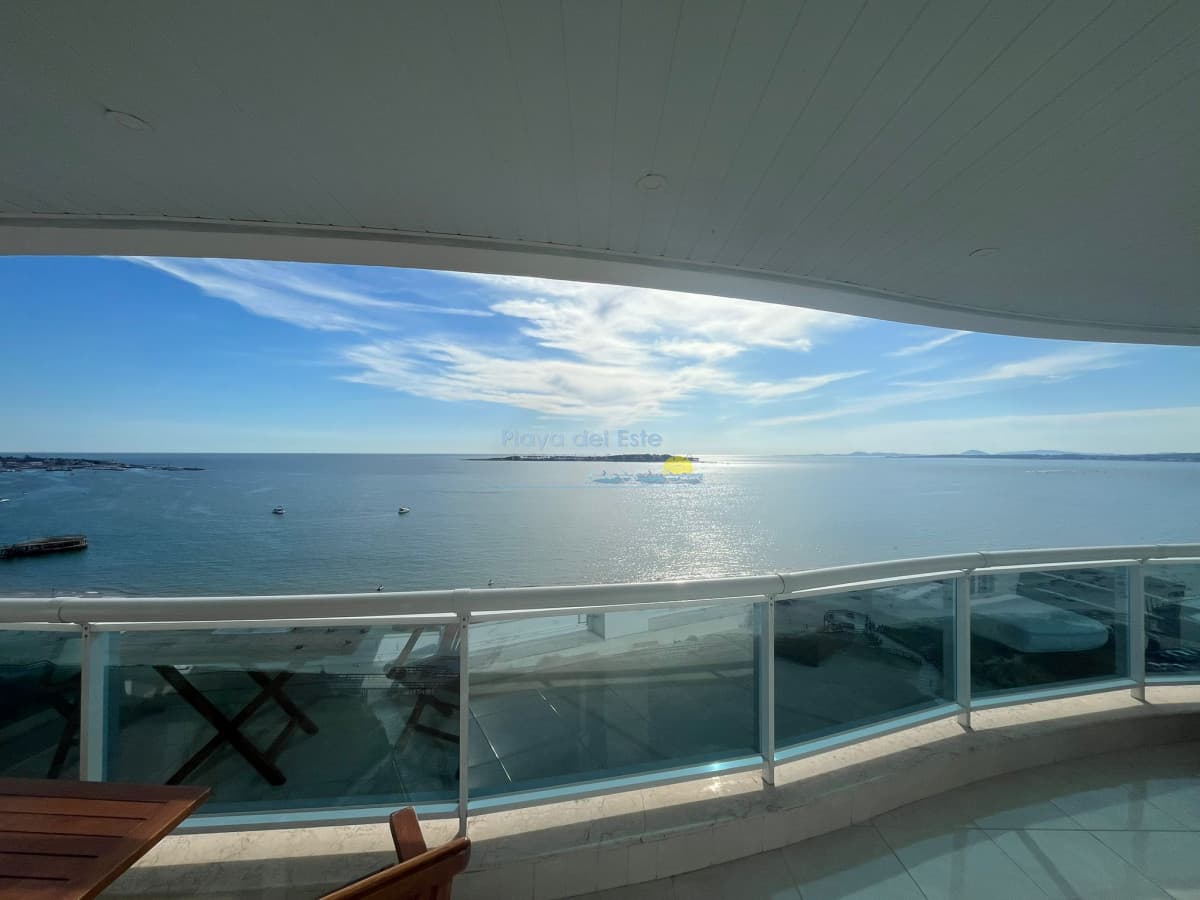 Apartamento de 3 dormitorios en Torre Millenium , Punta del este , Playa Mansa  - Inmobiliaria Playa del Este