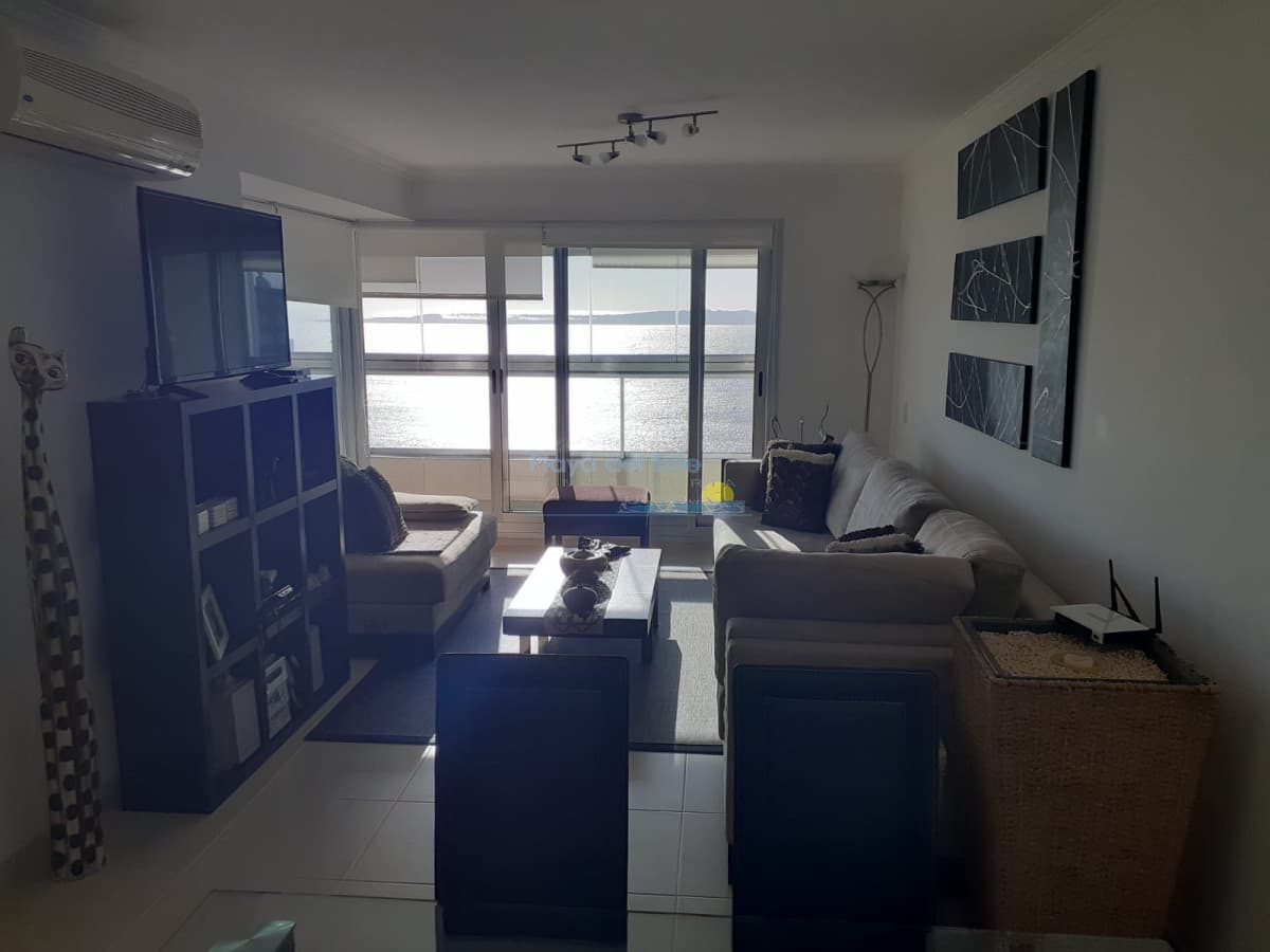 Pent house con vista directa a playa mansa  - Inmobiliaria Playa del Este