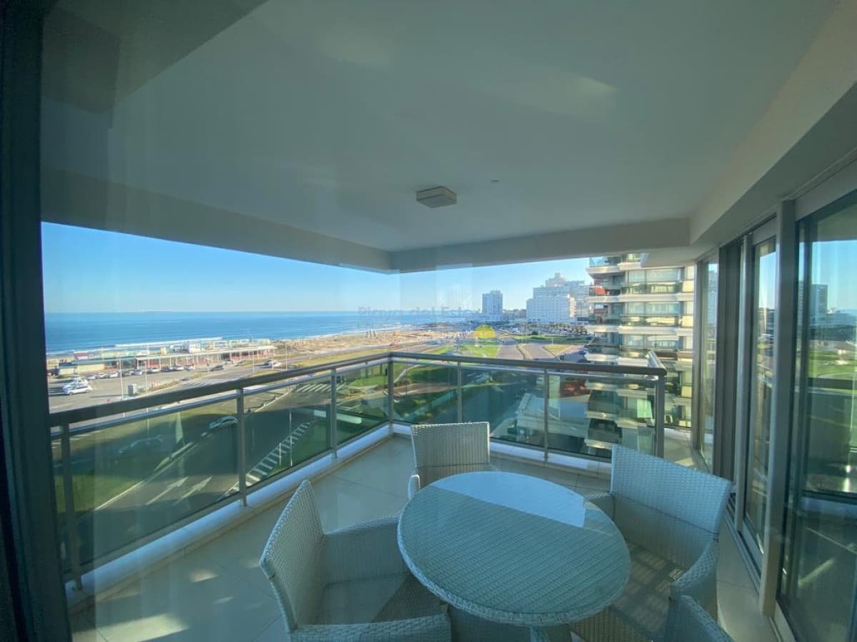 Apartamento en Venta de 3 dormitorios en Torre Imperiale , Punta del este , Playa Brava  - Inmobiliaria Playa del Este