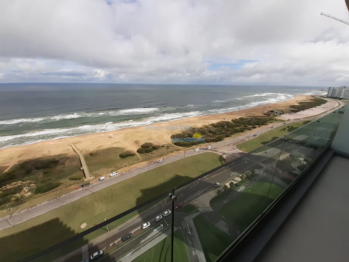 Apartamento en venta de 3 dormitorios en Torre Le Parc , Punta del este , Playa mansa  - Inmobiliaria Playa del Este