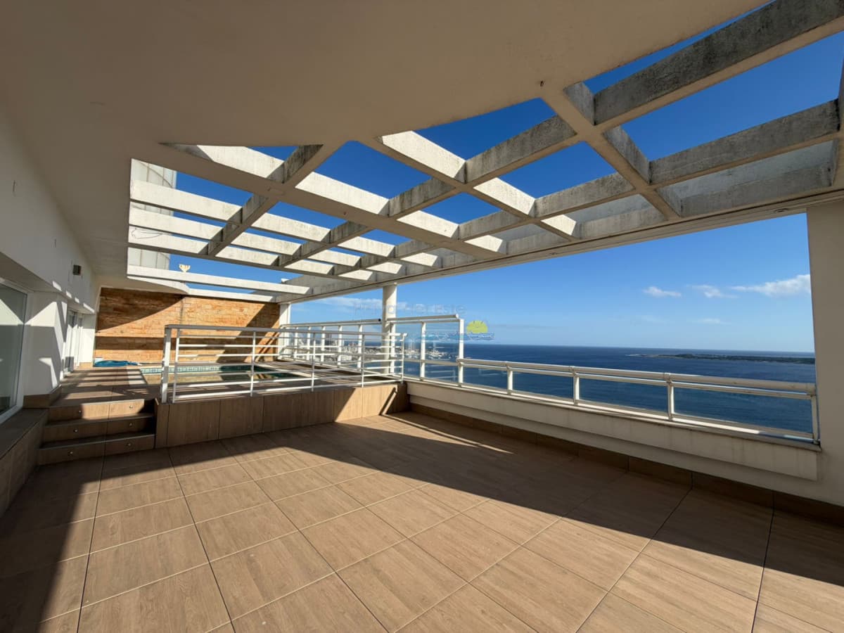 Penthouse en Venta en Torre Millenium , Pernera linea de Playa Mansa , Punta del este  - Inmobiliaria Playa del Este