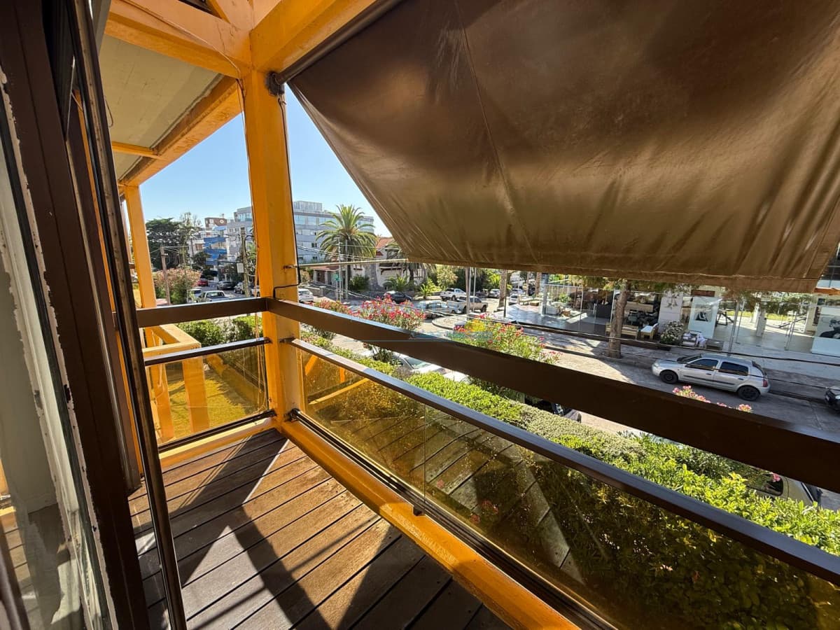 Apartamento en Peninsula, 3 dormitorios * - Inmobiliaria Playa del Este