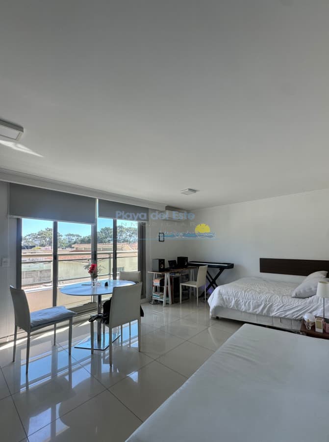 Monoambiente en Place Lafayette , Punta del este , Alquiler temporal  - Inmobiliaria Playa del Este