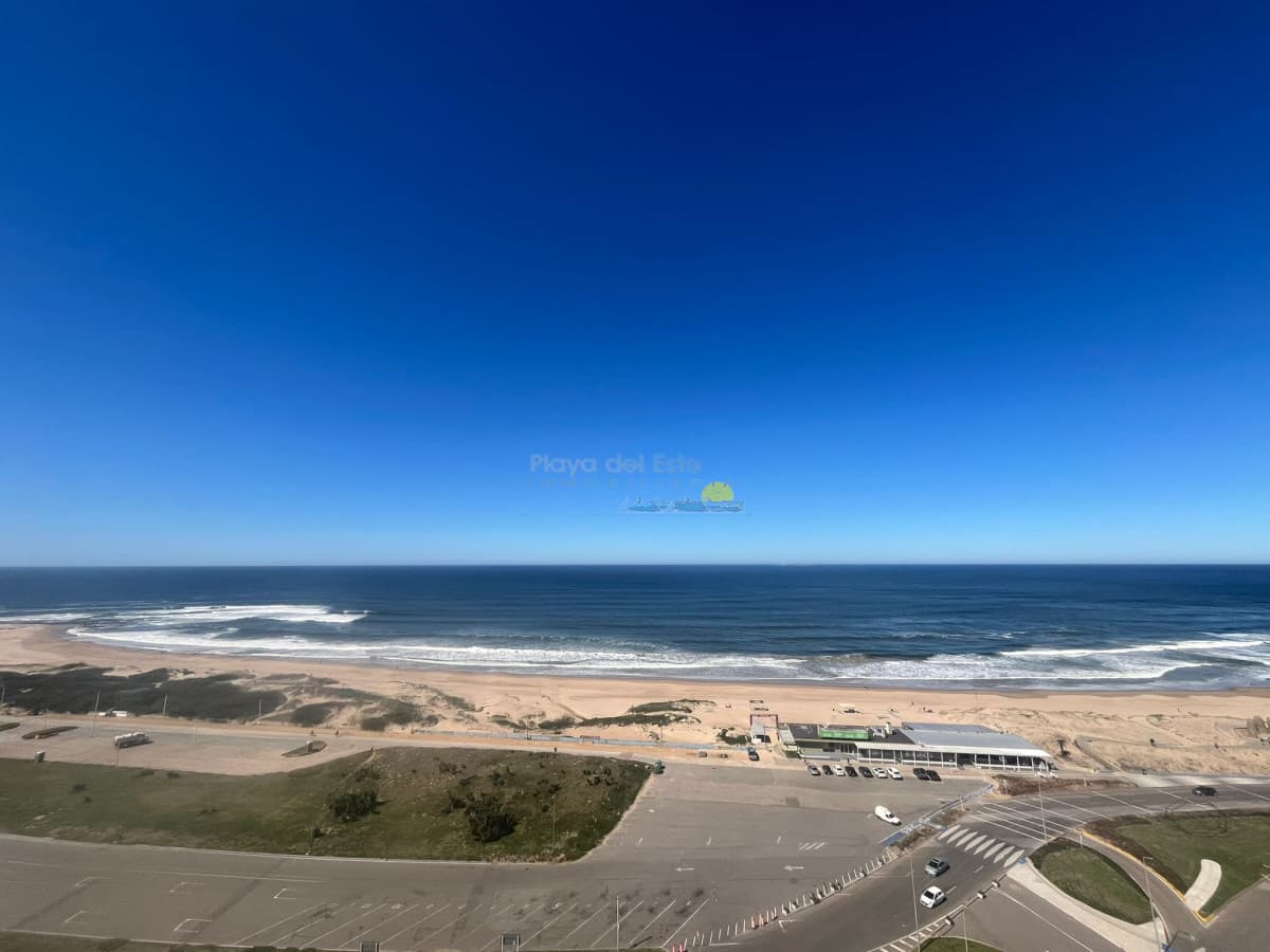 Penthhouse en Torre Imperiale de 3 Dormitorios , Puna del este   - Inmobiliaria Playa del Este