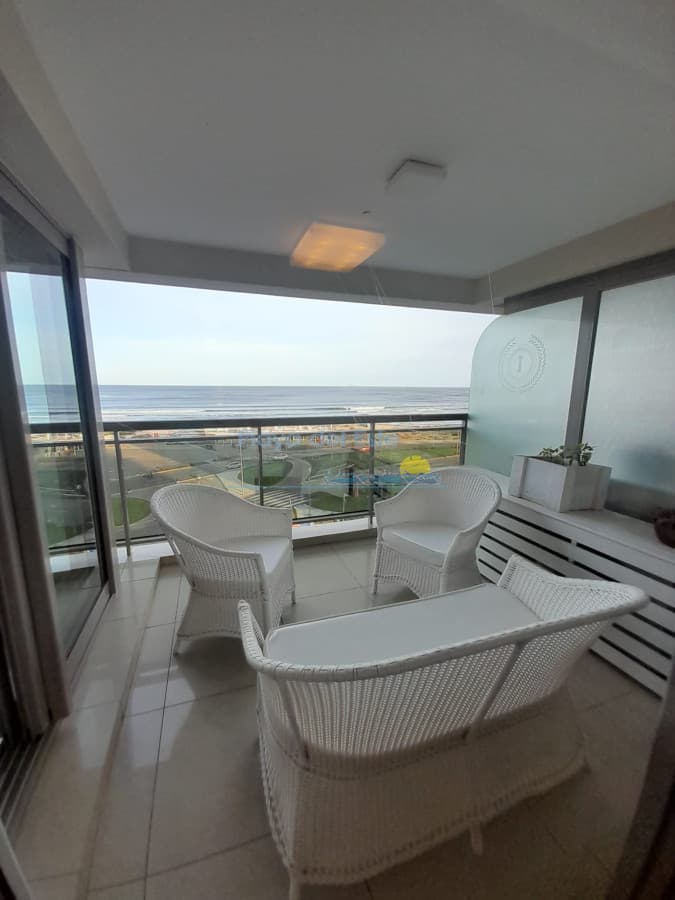 Apartamento en venta de 3 dormitorios en Punta del este , Torre Imperiale , Playa Mansa  - Inmobiliaria Playa del Este