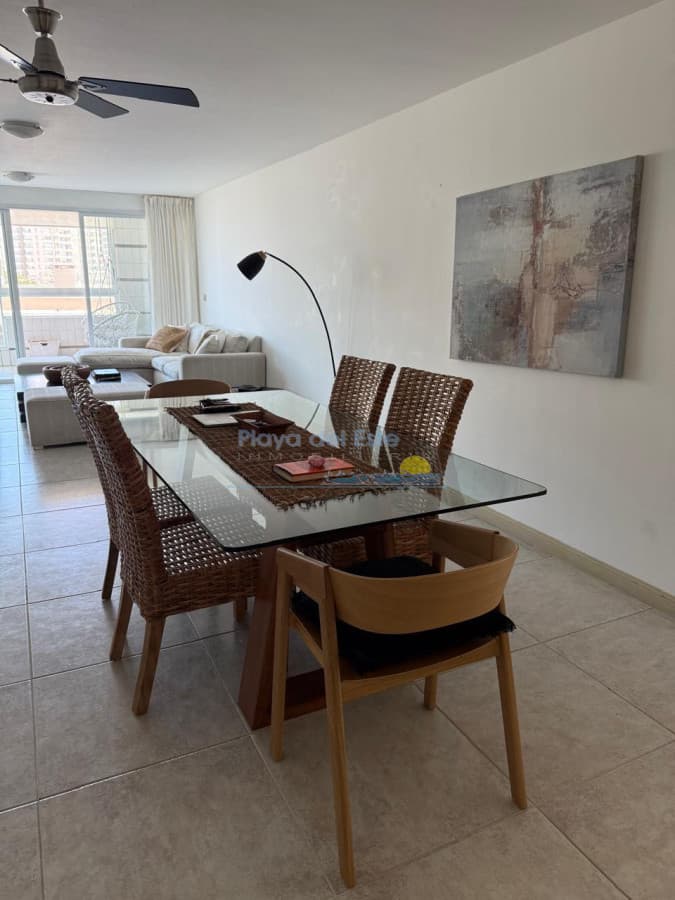 Apartamento en venta de 3 dormitorios y servicio en Torre Nueva York , Punta del este , Playa brava  - Inmobiliaria Playa del Este