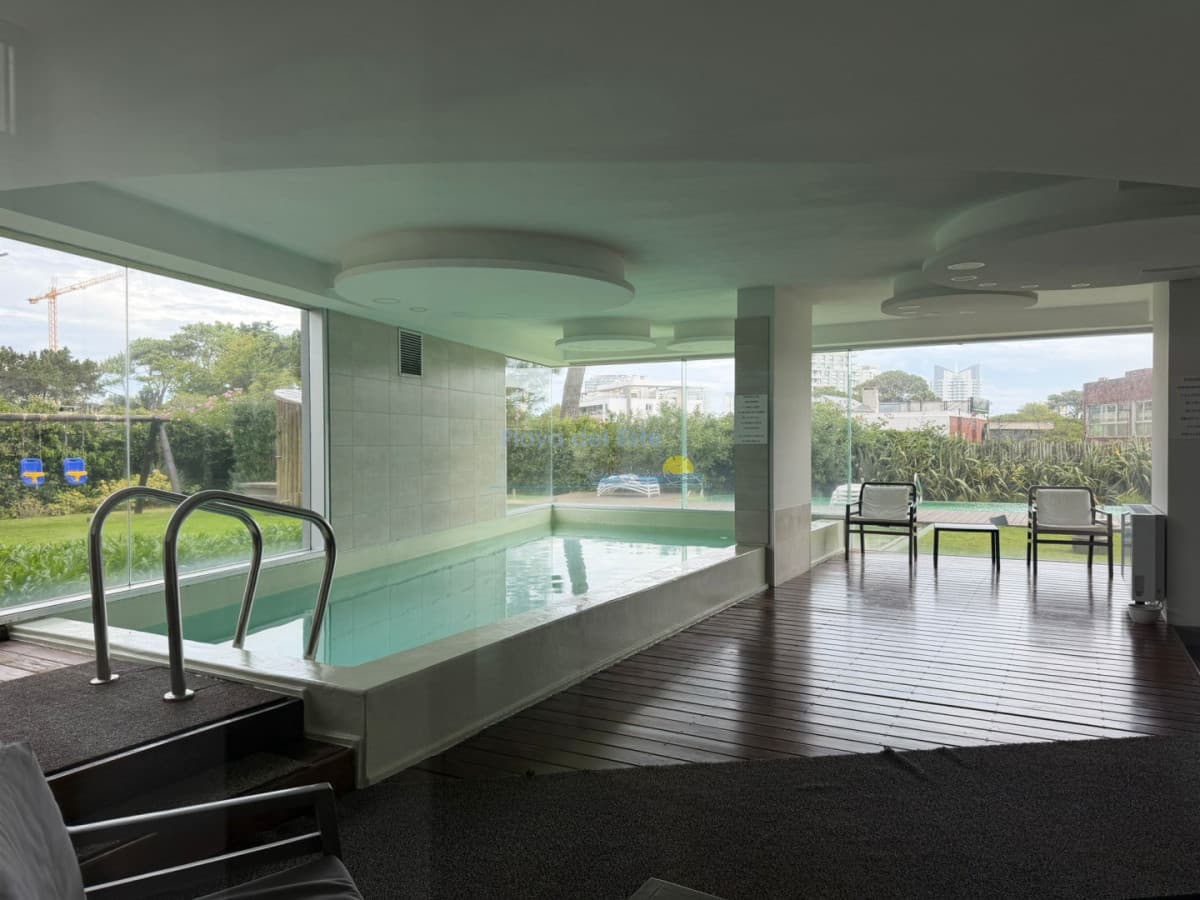 Apartamento en Venta de 3 dormitorio en Punta del este , Playa brava - Inmobiliaria Playa del Este