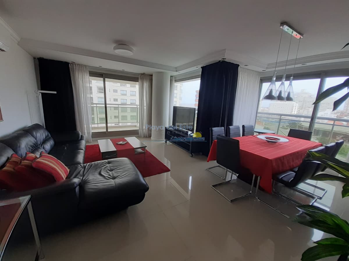 Apartamento de 2 dormitorios en Torre Imperiale , Punta del este , Playa Brava  - Inmobiliaria Playa del Este