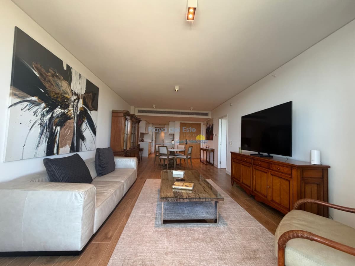 Apartamento en venta de 1 dormitorio en Torre Trump , Punta del este , Playa brava  - Inmobiliaria Playa del Este