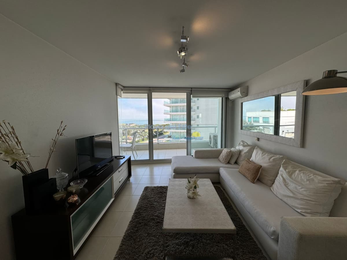 Moderno apartamento en a pasos de la Mansa - Inmobiliaria Playa del Este