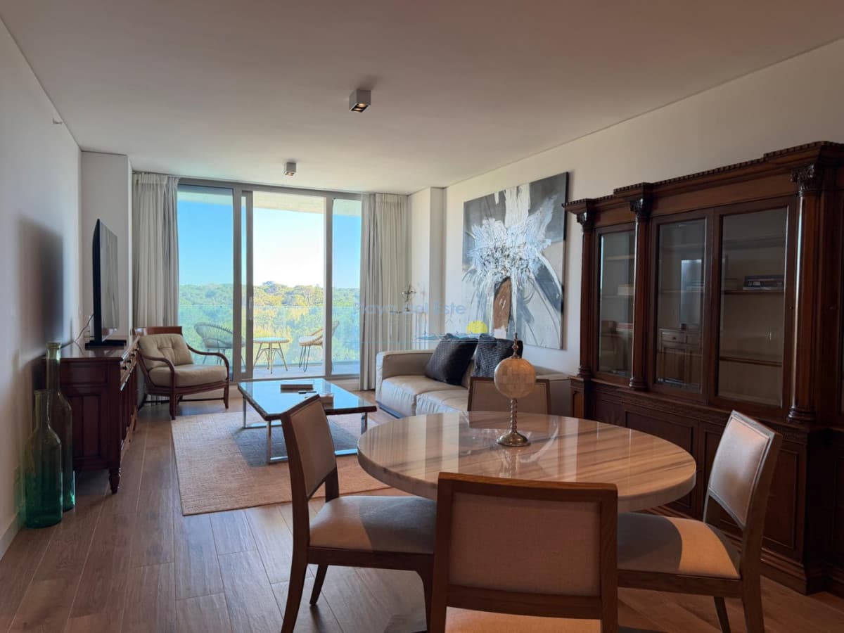 Apartamento en venta de 1 dormitorio en Torre Trump , Punta del este , Playa brava  - Inmobiliaria Playa del Este