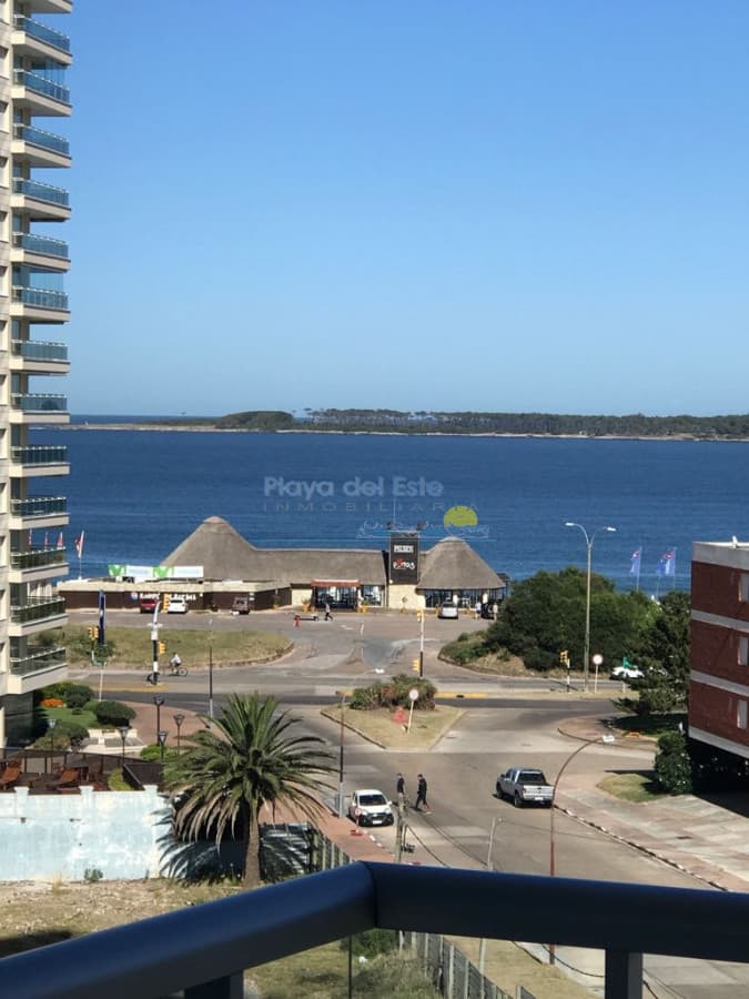 Apartamento en Miami Boulevard de 2 dormitorios  en Punta del este , Playa Mansa , Parada 5 - Inmobiliaria Playa del Este
