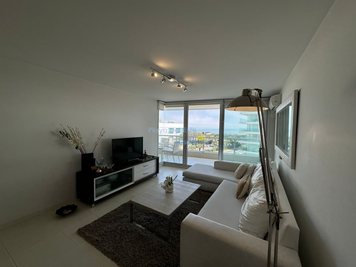 Moderno apartamento en a pasos de la Mansa - Inmobiliaria Playa del Este