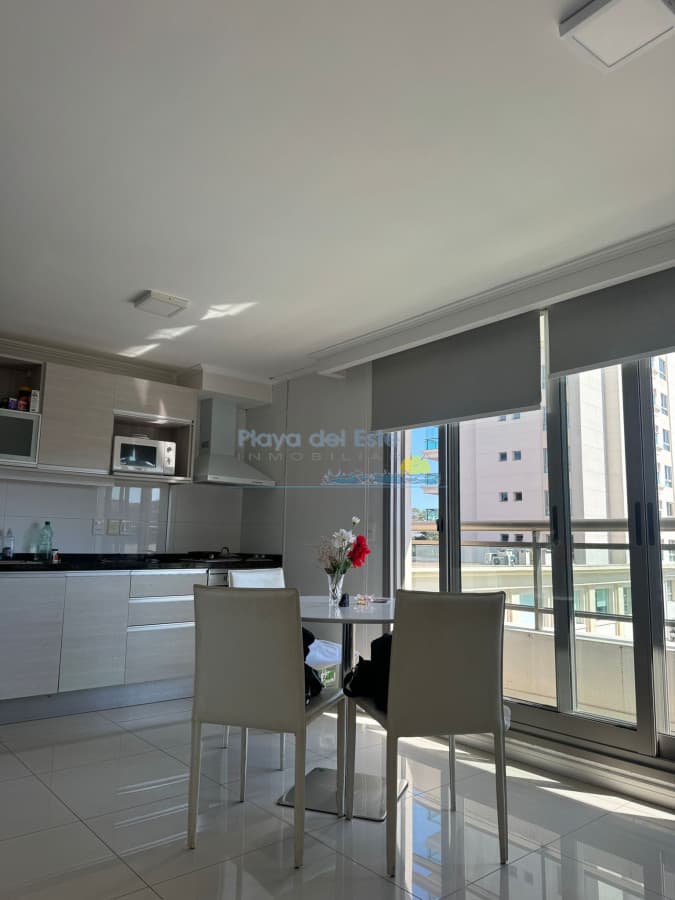 Monoambiente en Place Lafayette , Punta del este , Alquiler temporal  - Inmobiliaria Playa del Este