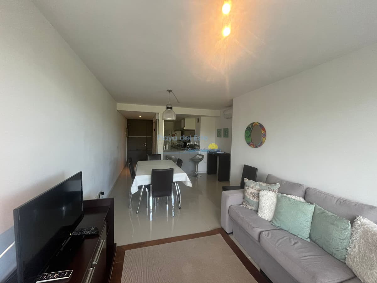 Apartamento en Venta de 2 dormitorios en edificio be Punta , Punta del este , Playa Brava  - Inmobiliaria Playa del Este
