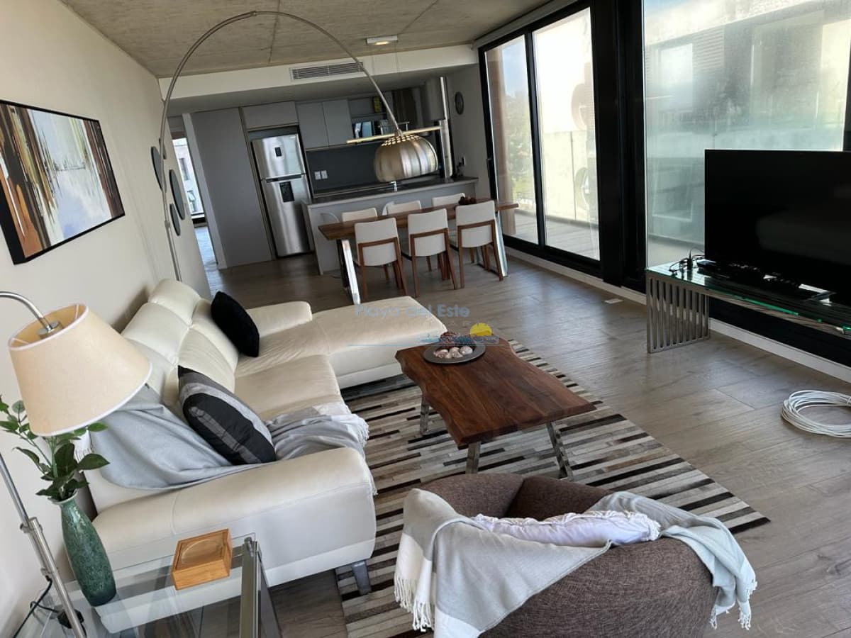 Apartamento de 3 dormitorios en Wallmer Lagoon , Punta del este , Playa Mansa  - Inmobiliaria Playa del Este