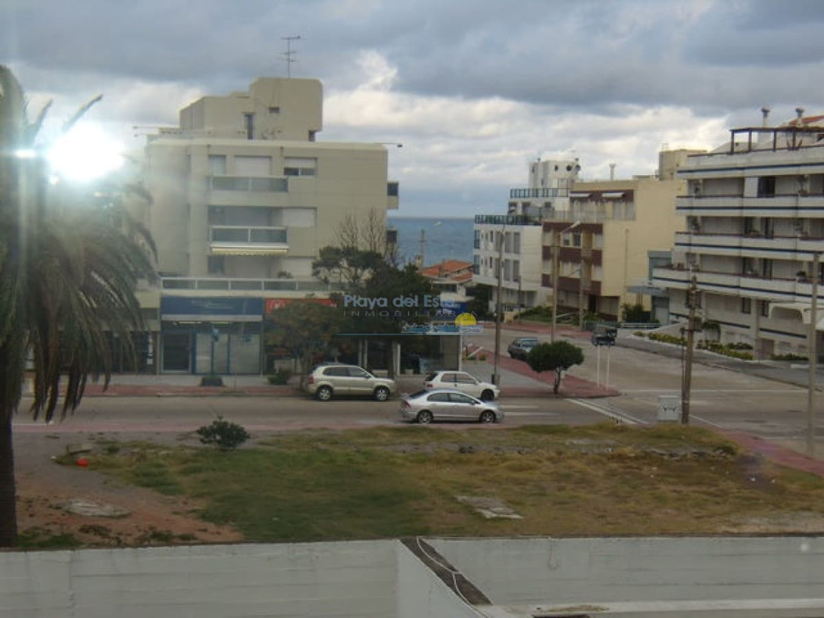 Apartamento de 1 dormitorio en alquiler temporal en Punta del este , Gorlero , peninsula  - Inmobiliaria Playa del Este
