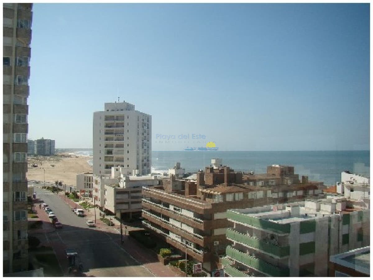 Apartamento en Peninsula, 2 dormitorios * - Inmobiliaria Playa del Este