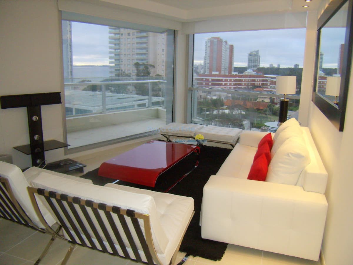 Apartamento en Mansa, 3 dormitorios * - Inmobiliaria Playa del Este