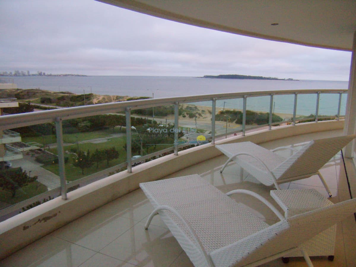 Apartamento en Mansa, 3 dormitorios * - Inmobiliaria Playa del Este