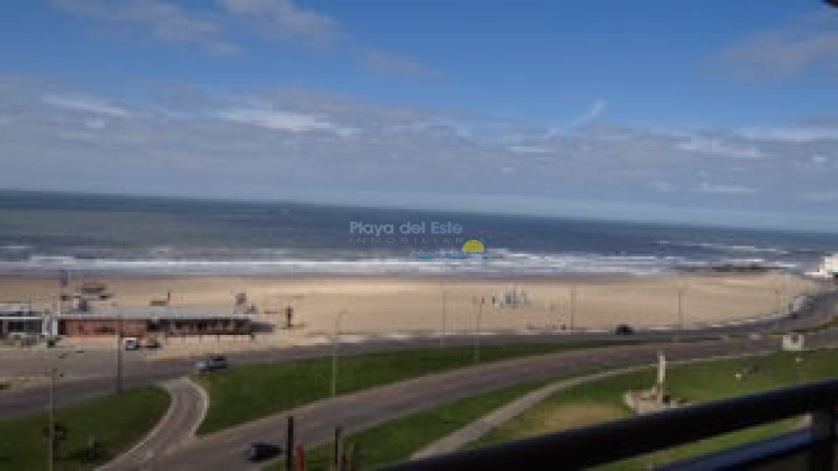 Torre Imperial  - Inmobiliaria Playa del Este