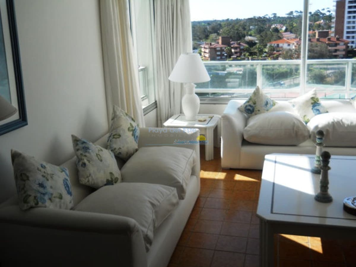 Apartamento en Mansa, 2 dormitorios * - Inmobiliaria Playa del Este